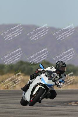 media/Oct-13-2025-Moto Forza (Mon) [[a66d839500]]/4-C Group/Session 3 (Turn 16)/